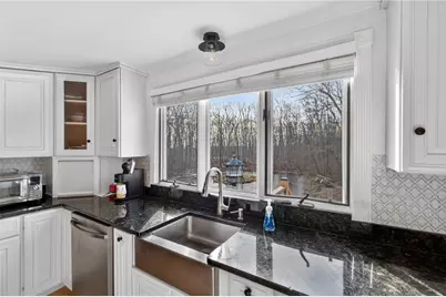 94 Quaker Lane, Scituate, RI 02857 - Photo 3