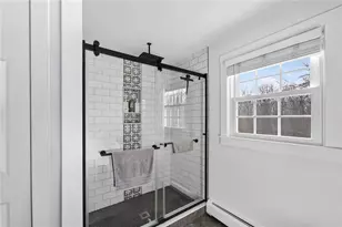 94 Quaker Ln, Scituate, RI 02857 - Photo 15