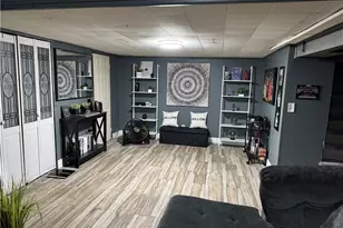 210 Pinecrest Dr, Pawtucket, RI 02861 - Photo 13