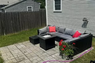 210 Pinecrest Dr, Pawtucket, RI 02861 - Photo 17