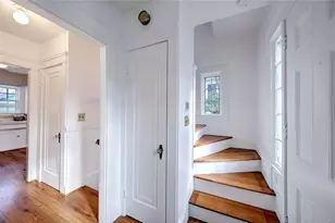 89 Dexterdale Rd, Providence, RI 02906 - Photo 25
