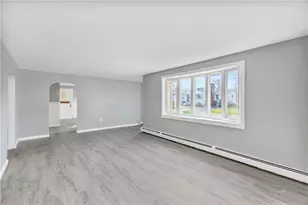 23 Columbus Ave, Johnston, RI 02919 - Photo 11