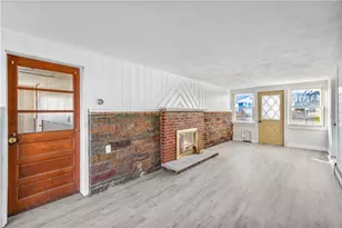 23 Columbus Ave, Johnston, RI 02919 - Photo 5