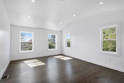 32 Arrowhead Drive, Tiverton, RI 02878 - Photo 23