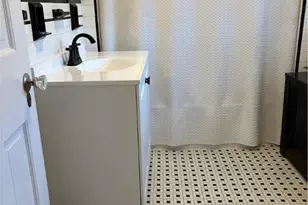 42 Pelham Pkwy, North Providence, RI 02911 - Photo 19