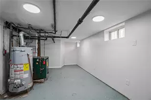 293 Webster Ave, Cranston, RI 02920 - Photo 25