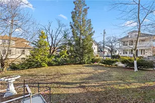 51 Oakland Ave, Cranston, RI 02910 - Photo 45