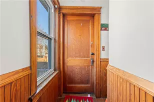 51 Oakland Ave, Cranston, RI 02910 - Photo 19