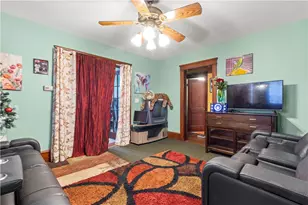 51 Oakland Ave, Cranston, RI 02910 - Photo 7