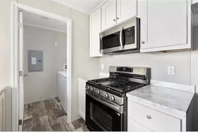 38 Lowell Avenue, Pawtucket, RI 02861 - Photo 7