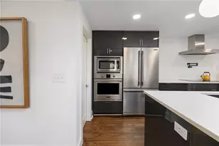 23 Mt Vernon St, Newport, RI 02840 - Photo 15