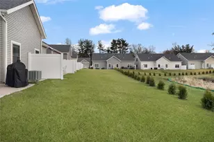 12 W Valley Cir, West Warwick, RI 02893 - Photo 33