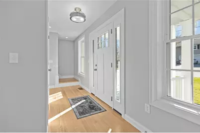 253 Central Street, Lincoln, RI 02865 - Photo 9