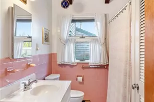 210 Washington St, South Kingstown, RI 02879 - Photo 29