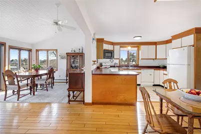 210 Washington Street, South Kingstown, RI 02879 - Photo 11