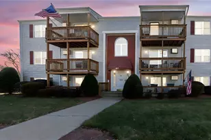 555 Diamond Hill Rd, Woonsocket, RI 02895 - Photo 7