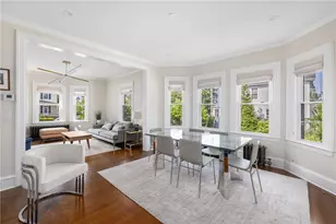 26 Narragansett Ave, Newport, RI 02840 - Photo 19