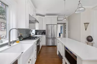 26 Narragansett Avenue, Newport, RI 02840 - Photo 29