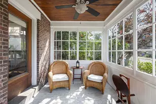 26 Narragansett Ave, Newport, RI 02840 - Photo 11