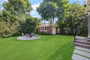 26 Narragansett Ave, Newport, RI 02840 - Photo 9