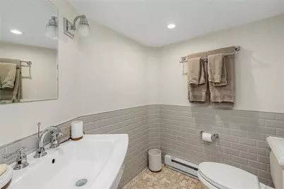 26 Narragansett Avenue, Newport, RI 02840 - Photo 47