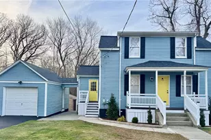 292 Sowams Rd, Barrington, RI 02806 - Photo 1