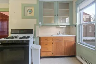 12 Mongenais St, Providence, RI 02909 - Photo 7