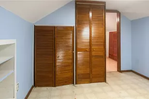 12 Mongenais St, Providence, RI 02909 - Photo 21