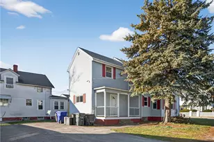 1354 Cranston St, Cranston, RI 02920 - Photo 23