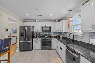 619 Smithfield Rd, North Providence, RI 02904 - Photo 3