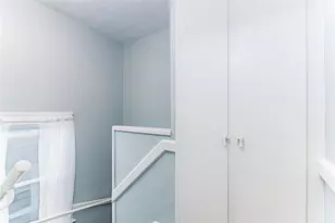 30 Taft Ave, Providence, RI 02906 - Photo 29