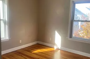 228 Norfolk Ave, Pawtucket, RI 02861 - Photo 3