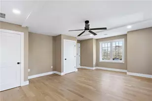 70 Magnolia St, Bristol, RI 02809 - Photo 27