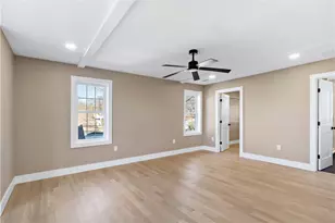 70 Magnolia St, Bristol, RI 02809 - Photo 25