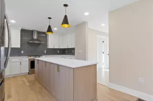 70 Magnolia St, Bristol, RI 02809 - Photo 15