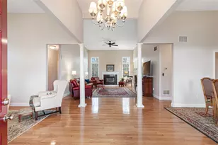 188 Delano Dr, North Kingstown, RI 02852 - Photo 9