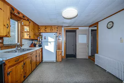 318 Mitchell's Lane, Middletown, RI 02871 - Photo 15