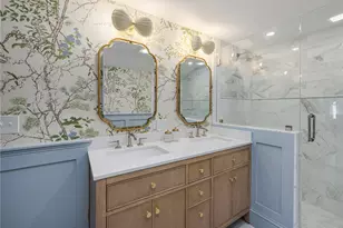 23 Mt Vernon St, Newport, RI 02840 - Photo 23