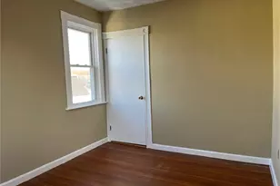 5 Ryan Ave, Bristol, RI 02809 - Photo 9