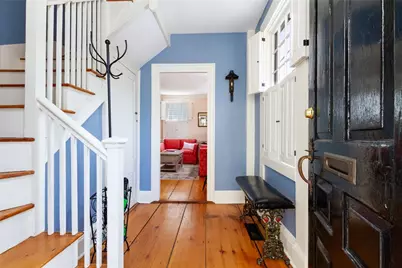 26 Thames Street, Newport, RI 02840 - Photo 11