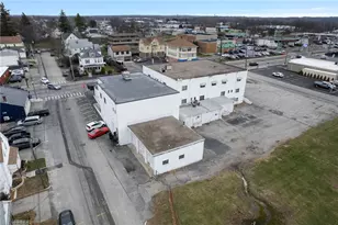 585 Warren Ave, East Providence, RI 02914 - Photo 3