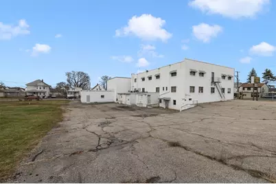 585 Warren Avenue, East Providence, RI 02914 - Photo 37