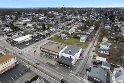 585 Warren Avenue, East Providence, RI 02914 - Photo 45