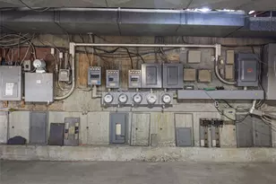 585 Warren Ave, East Providence, RI 02914 - Photo 7