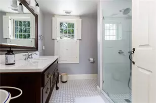 26 Thames St, Newport, RI 02840 - Photo 31