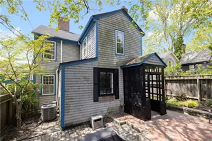 26 Thames St, Newport, RI 02840 - Photo 3