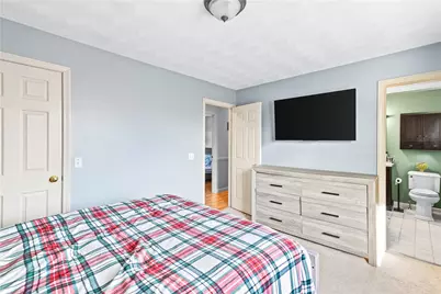 12 Railroad Row, Warwick, RI 02886 - Photo 13