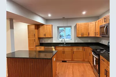 182 Avenue C #S6, Woonsocket, RI 02895 - Photo 3