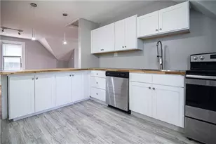 78 Forest St, Providence, RI 02906 - Photo 5