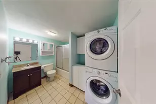 200 Woodlawn Ave, North Providence, RI 02904 - Photo 17